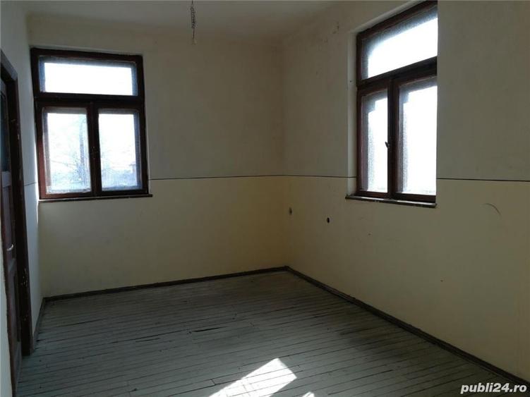 Spațiu comercial, de 596 mp, în Filipeștii de Pădure