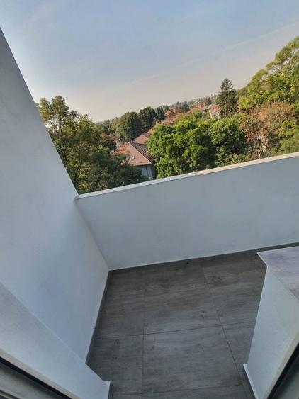 Inchiriez o camera in apartament 2 camere (caut colega) - 3