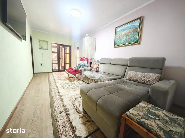 Casă cu 6 camere cu Teren 476 Mp în Central