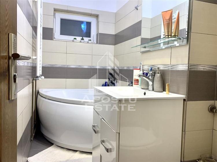 Apartament cu 2 camere semidecomandat, mobilat în Girocului