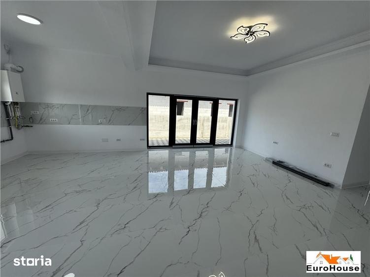 Casă cu 4 camere cu Teren 424 Mp în Central