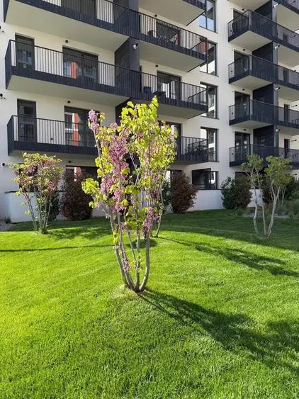 Apartament cu 3 camere semidecomandat în Theodor Pallady