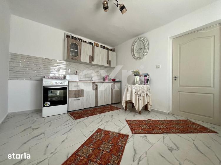 Casă cu 2 camere cu Teren 880 Mp în Broșteni