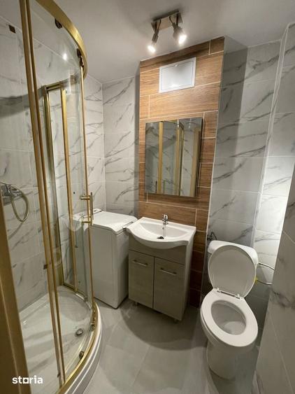 Apartament cu 3 camere semidecomandat în Militari