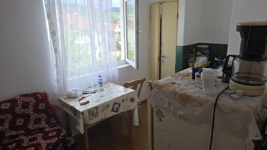 Garsonieră decomandată în Central