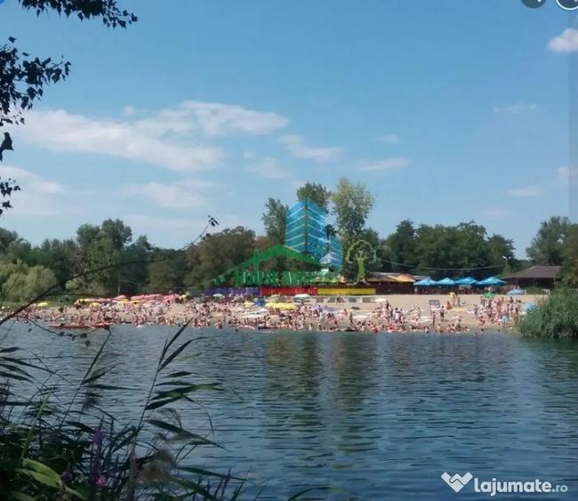 Spațiu comercial, de 400 mp, în Central