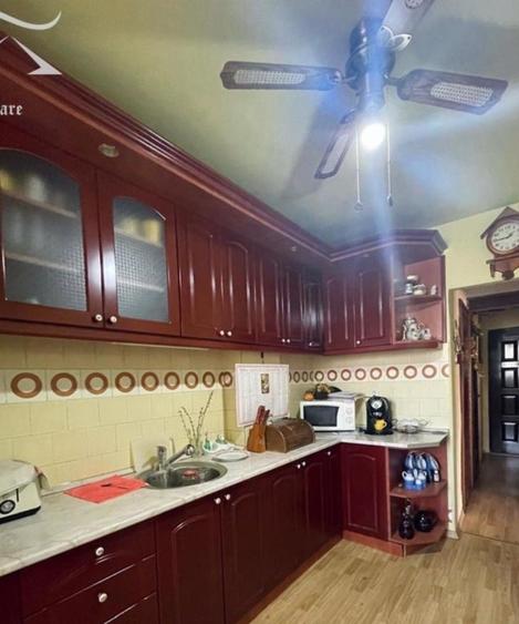 Apartament cu 3 camere decomandat în UTA