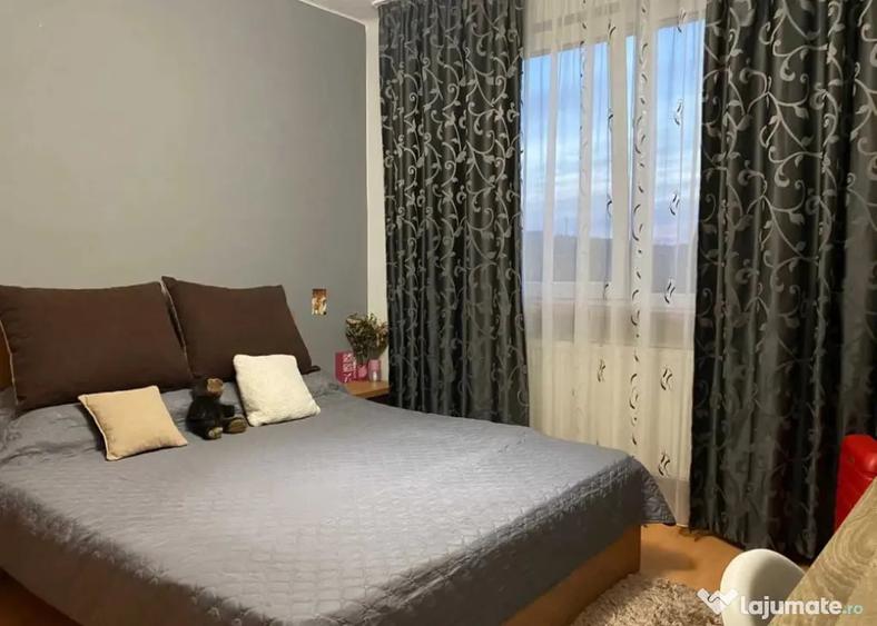 Apartament cu 2 camere semidecomandat în Gară