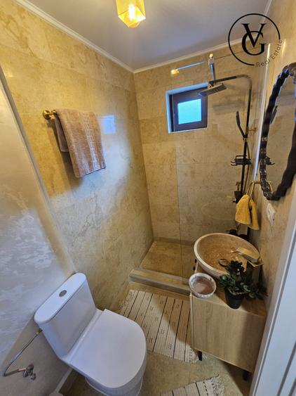 Casă individuală cu 4 camere cu Canalizare în Năvodari