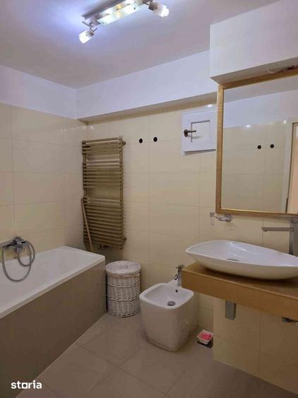 Apartament cu 3 camere în Ultracentral