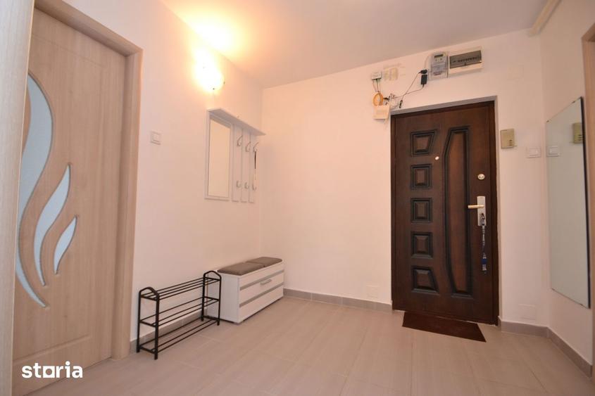 Apartament cu 3 camere, mobilat în Drumul Taberei