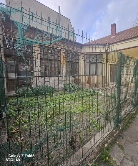 Apartament ultracentral la casa ultracentral Oradea + curte proprie - 3