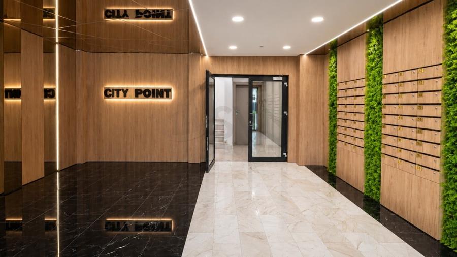 Apartament cu 3 camere semidecomandat, mobilat în Aviației