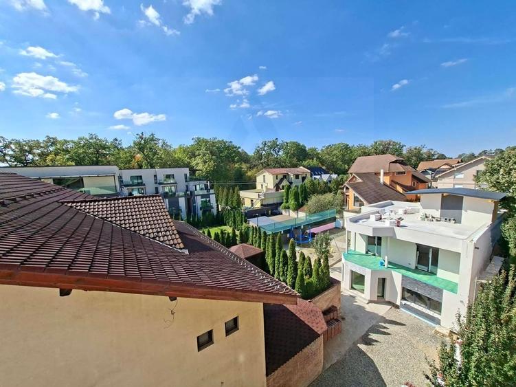 Apartament cu 3 camere decomandat, mobilat în Calea Dumbrăvii