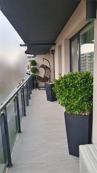 Apartament cu 3 camere semidecomandat, mobilat în Sopor