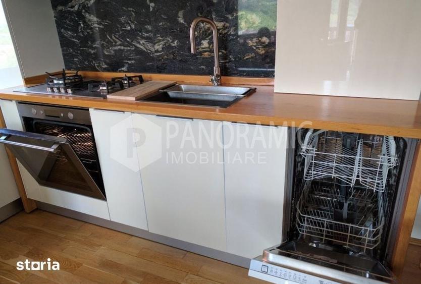 Apartament cu 4 camere semidecomandat în Baciu