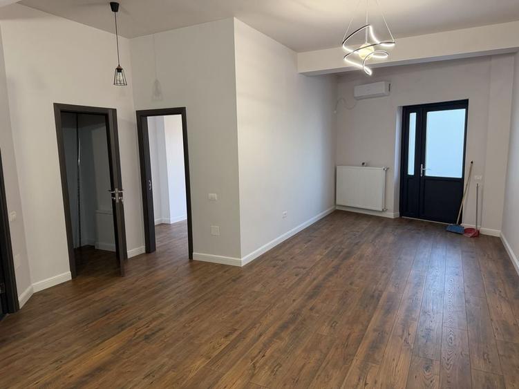 Apartament cu 2 camere decomandat în Pipera