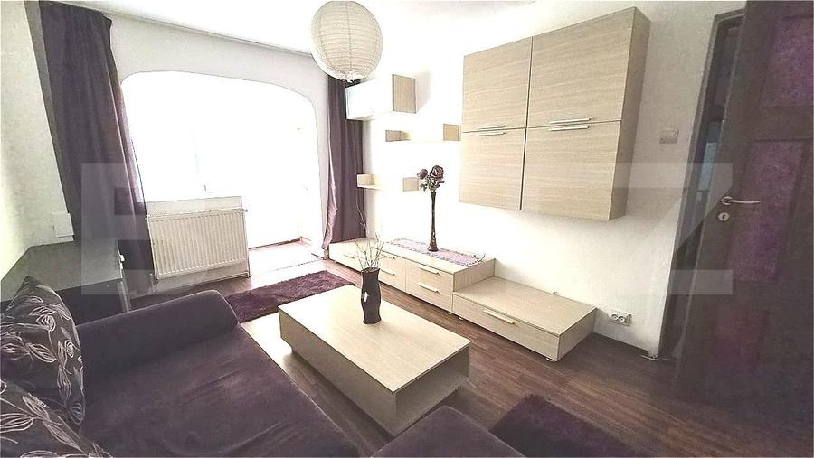 Apartament cu 2 camere decomandat, mobilat în Tractorul