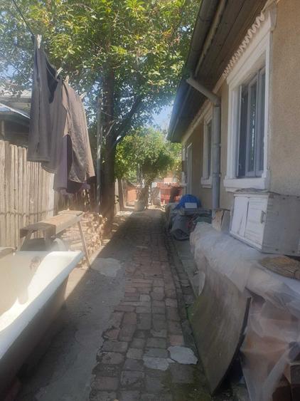 Apartament cu 2 camere decomandat în Lacul Tei