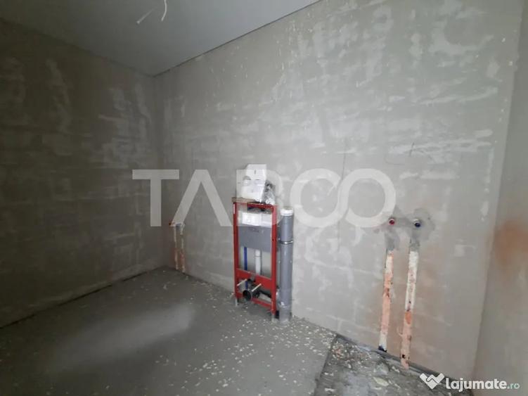 Casă cu 3 camere cu Teren 479 Mp în Cristian