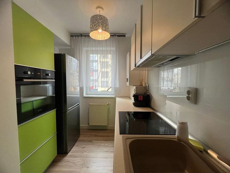 Apartament cu 2 camere decomandat, mobilat în Mărăști