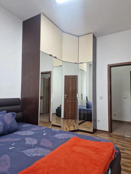Apartament cu 3 camere decomandat, mobilat în Mărășești