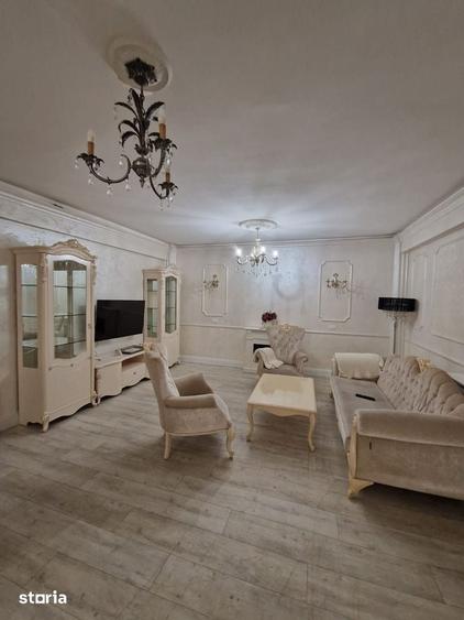 Apartament cu 3 camere semidecomandat, mobilat în Nerva Traian