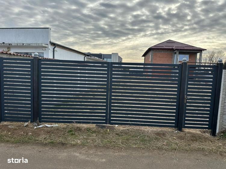 Casă cu 4 camere în Pielești