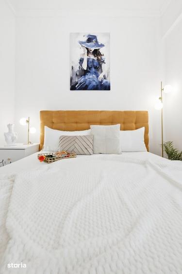 Apartament cu 2 camere semidecomandat în Podu Roș