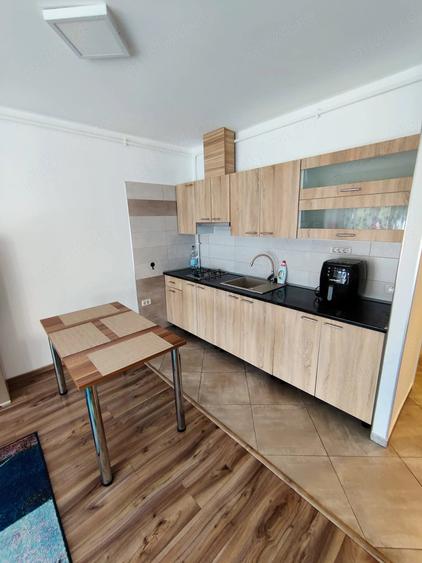 Apartament cu 2 camere semidecomandat în Torontalului