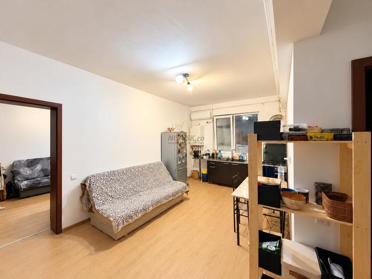 Apartament cu 3 camere, mobilat în Rahova