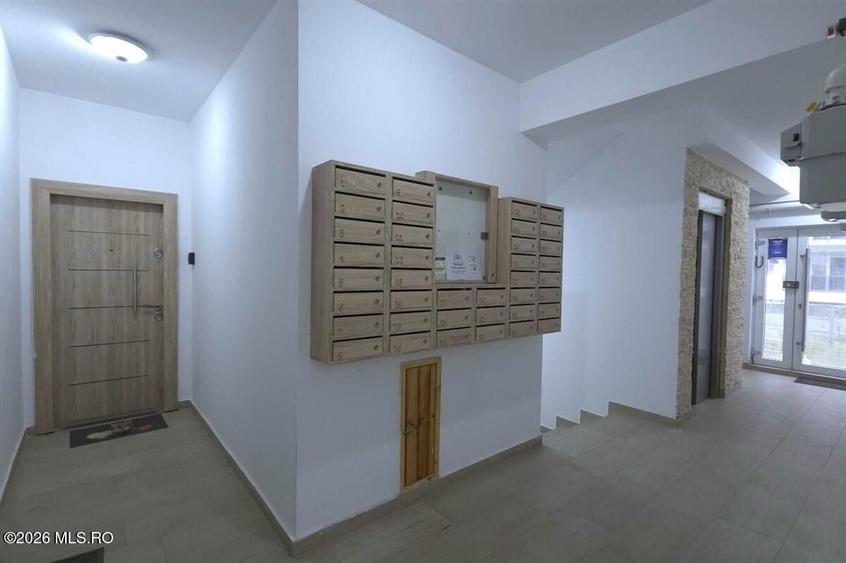 Apartament cu 2 camere semidecomandat, mobilat în Năvodari