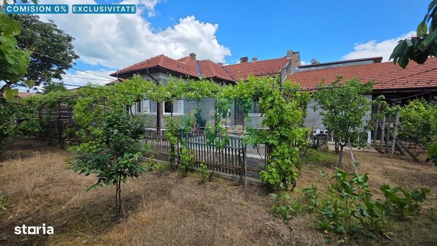 Casă cu 4 camere în Dudașu