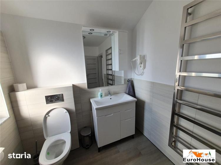 Casă cu 4 camere cu Teren 300 Mp în Cetate