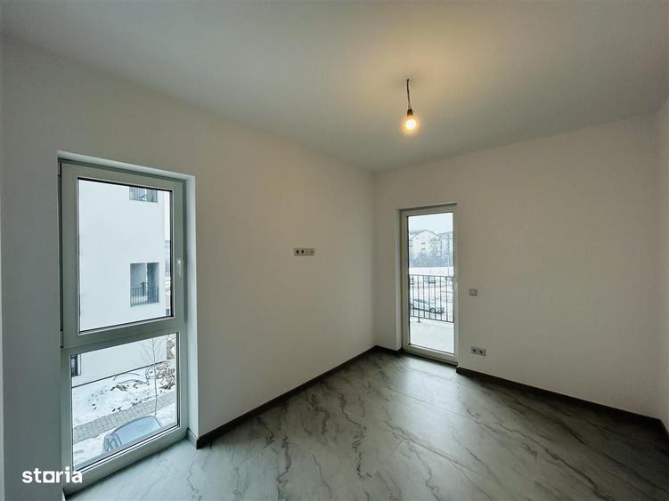 Apartament cu 3 camere în Turnișor