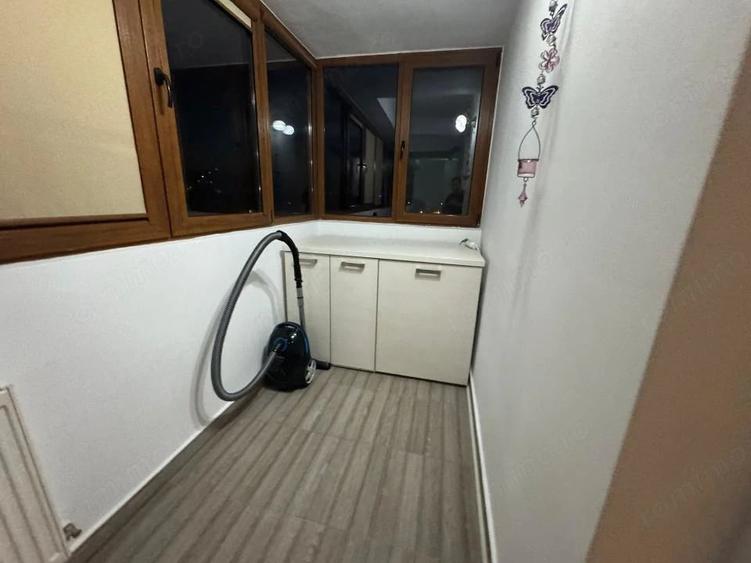 Bratianu | 3 camere | 2 bai | Parcare | Termen lung - 14