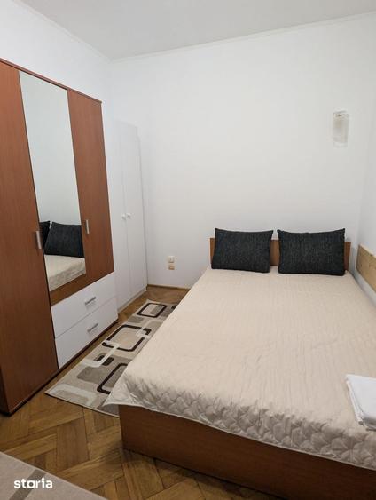 Casă cu 3 camere decomandat cu Teren 200 Mp în Elisabetin