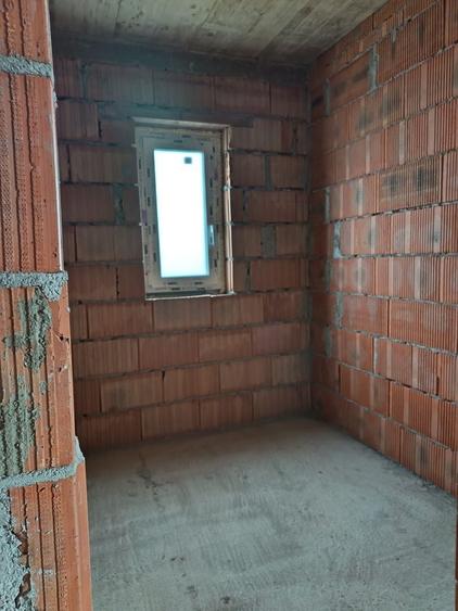 Duplex cu 4 camere cu Canalizare în Giarmata-Vii