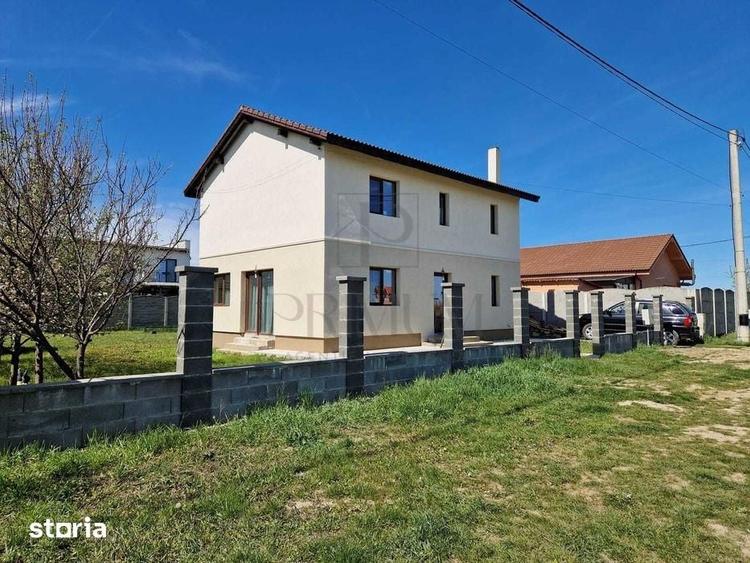 Casă cu 5 camere cu Teren 605 Mp în Central
