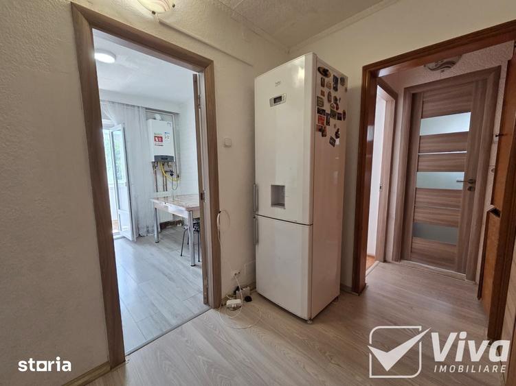 Apartament cu 2 camere decomandat în Nicolina