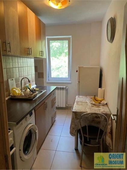 Apartament cu 2 camere semidecomandat în Gara