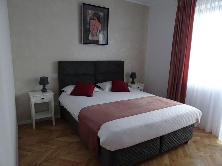 Apartament de închiriat, zonă centrală - 1