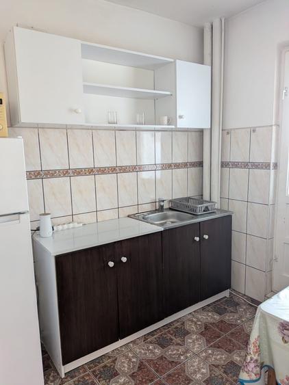 Apartament cu 3 camere decomandat în Șagului