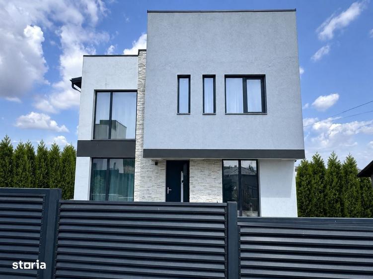 Casă cu 4 camere în Rediu