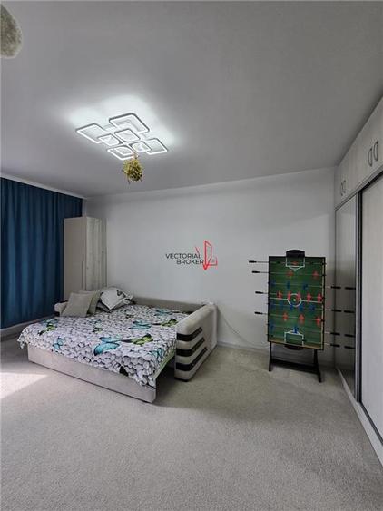 Apartament cu 3 camere decomandat în Doamna Ghica