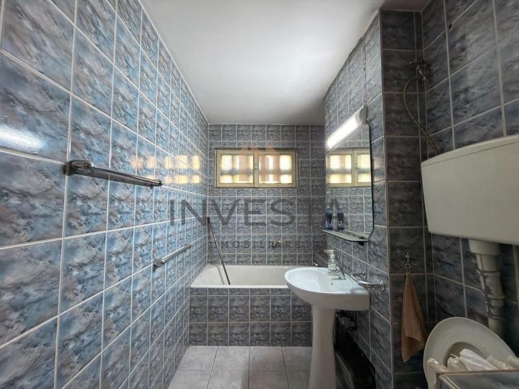 Apartament cu 3 camere semidecomandat în Gheorgheni