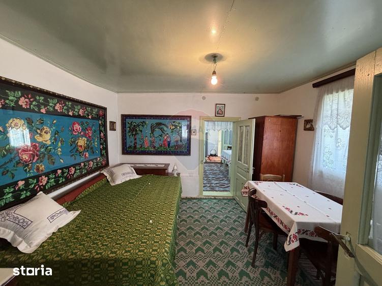 Casă cu 3 camere cu Teren 1459 Mp în Nănești