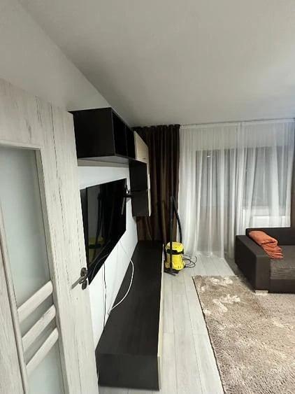 Apartament cu 4 camere în Central