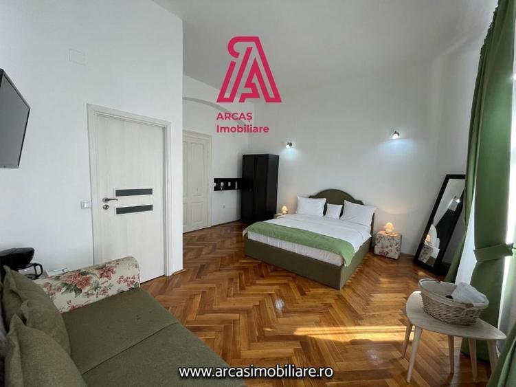 Apartament cu 3 camere decomandat, mobilat în Ultracentral
