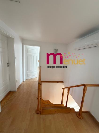 Casă cu 4 camere cu Garaj în Ultracentral